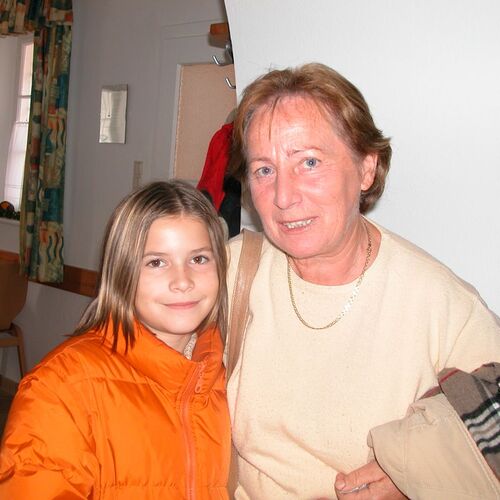 Lisa Mang, Annemarie Kemptner          